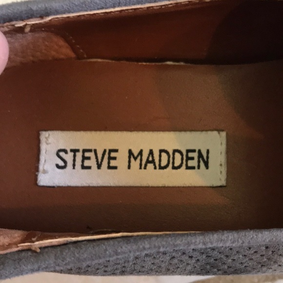 Gray Steve Madden shoes - Picture 3 of 3